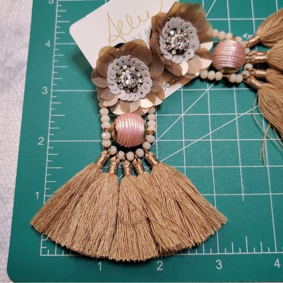Allie Beads Brown Beaded Sequin Tassel Fringe Statement Earrings Boho NEW NWT - Picture 5 of 5
